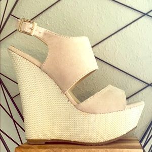 Blush pink wedges